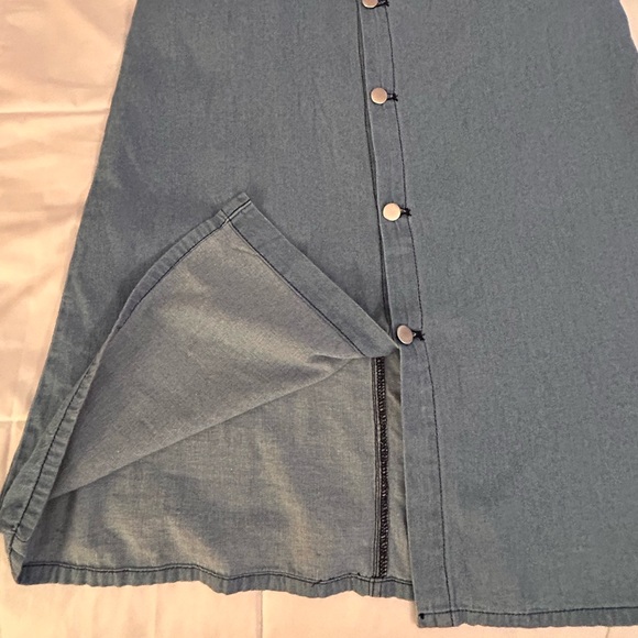 BaeVely 100% Cotton Denim Suspender Skirt with Full Button Front Detail - Picture 5 of 9